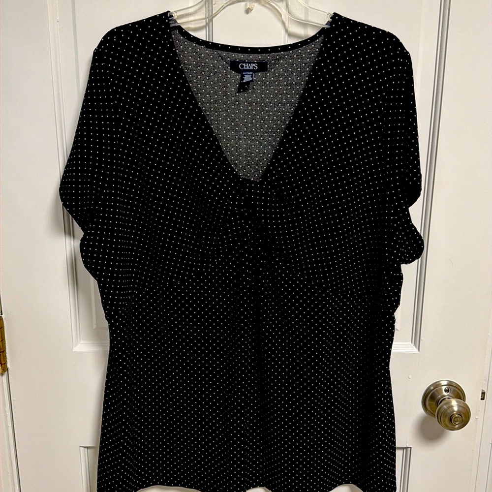 Size 2x women’s shirt sleeve blouse